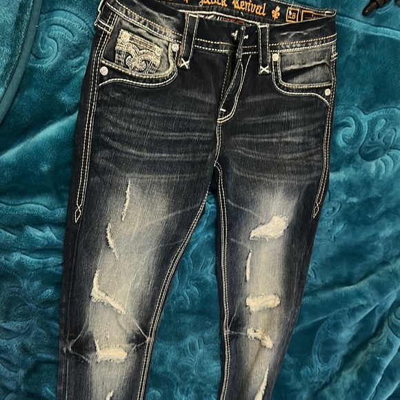 ROCK REVIVAL DISTRESSED YARA SKINNY 26 - Picture 5 of 7